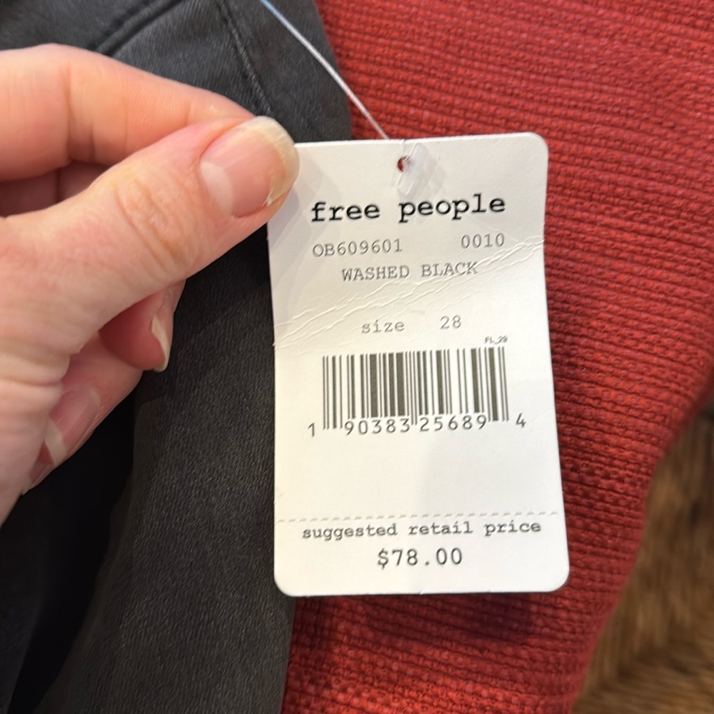 NWT Free people size 28 jeans - Picture 2 of 3